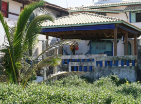 Гостиница Alfazema Cultural Bed and Breakfast  Камасари